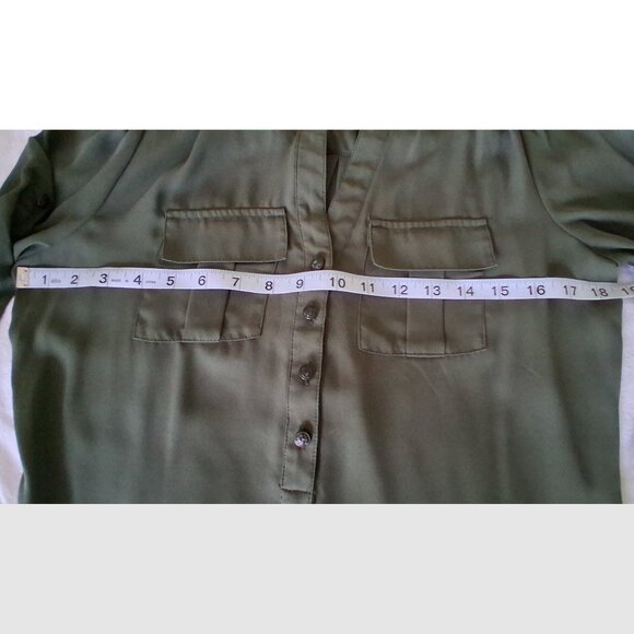 Women's Reitmans Olive Green 3/4 Length Sleeve Blouse, Braid & Gold Buttons, 3 - Picture 11 of 15